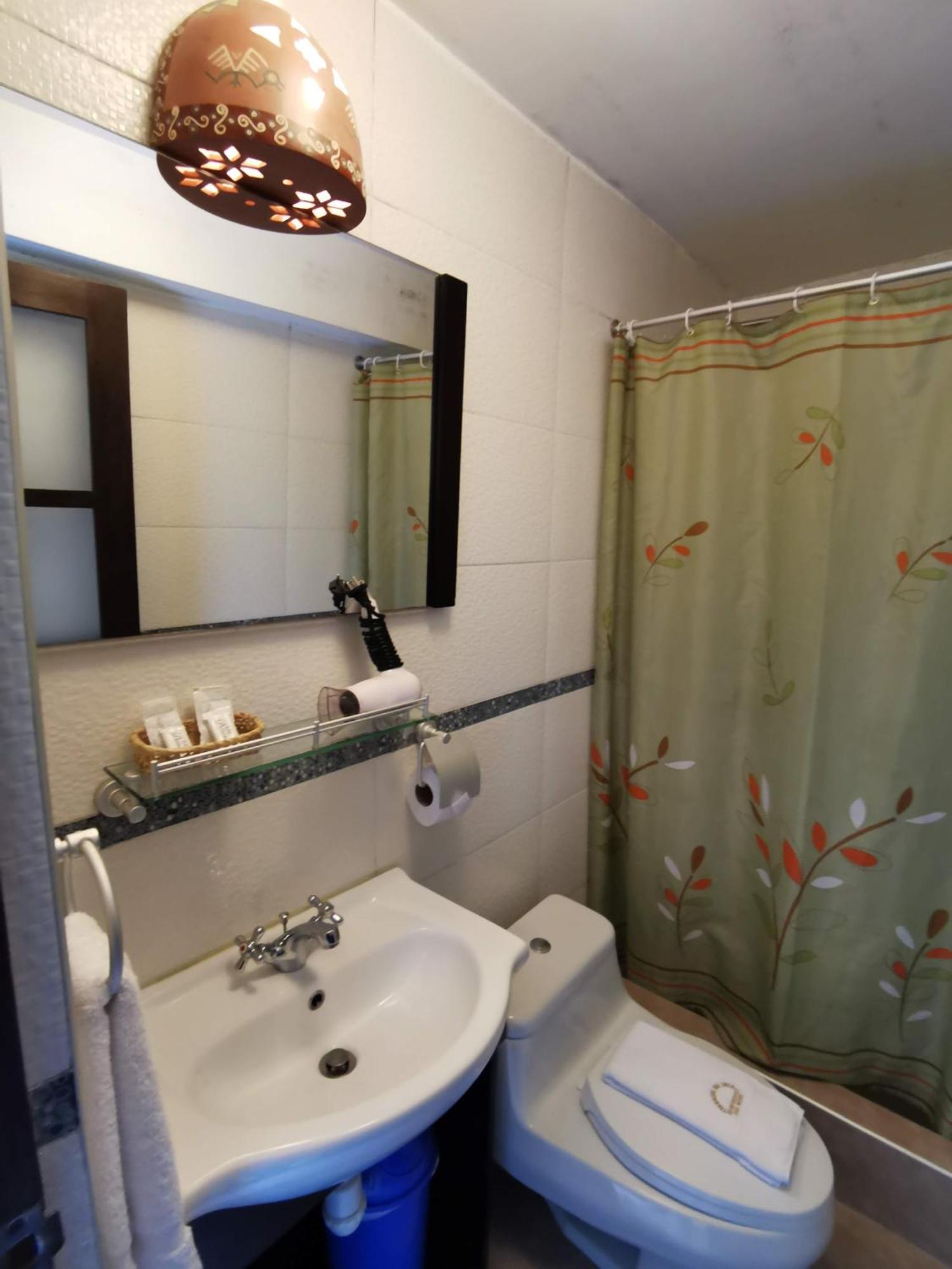 מאצ'ופיצ'ו Terrazas Del Inca Bed And Breakfast Aguas Calientes מראה חיצוני תמונה