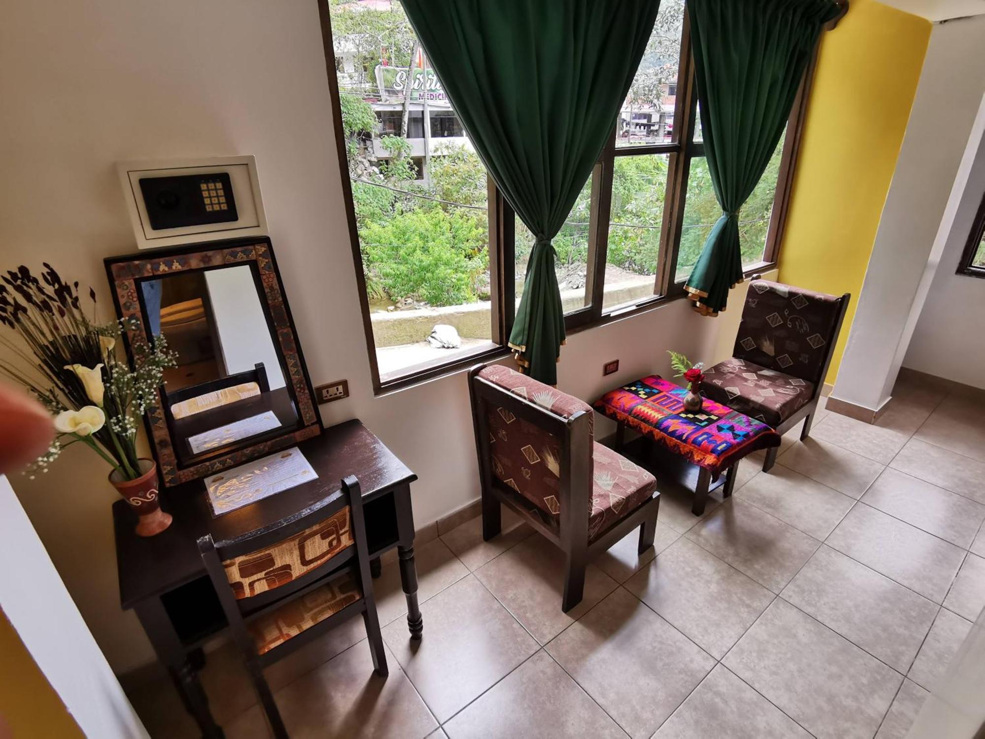 מאצ'ופיצ'ו Terrazas Del Inca Bed And Breakfast Aguas Calientes מראה חיצוני תמונה