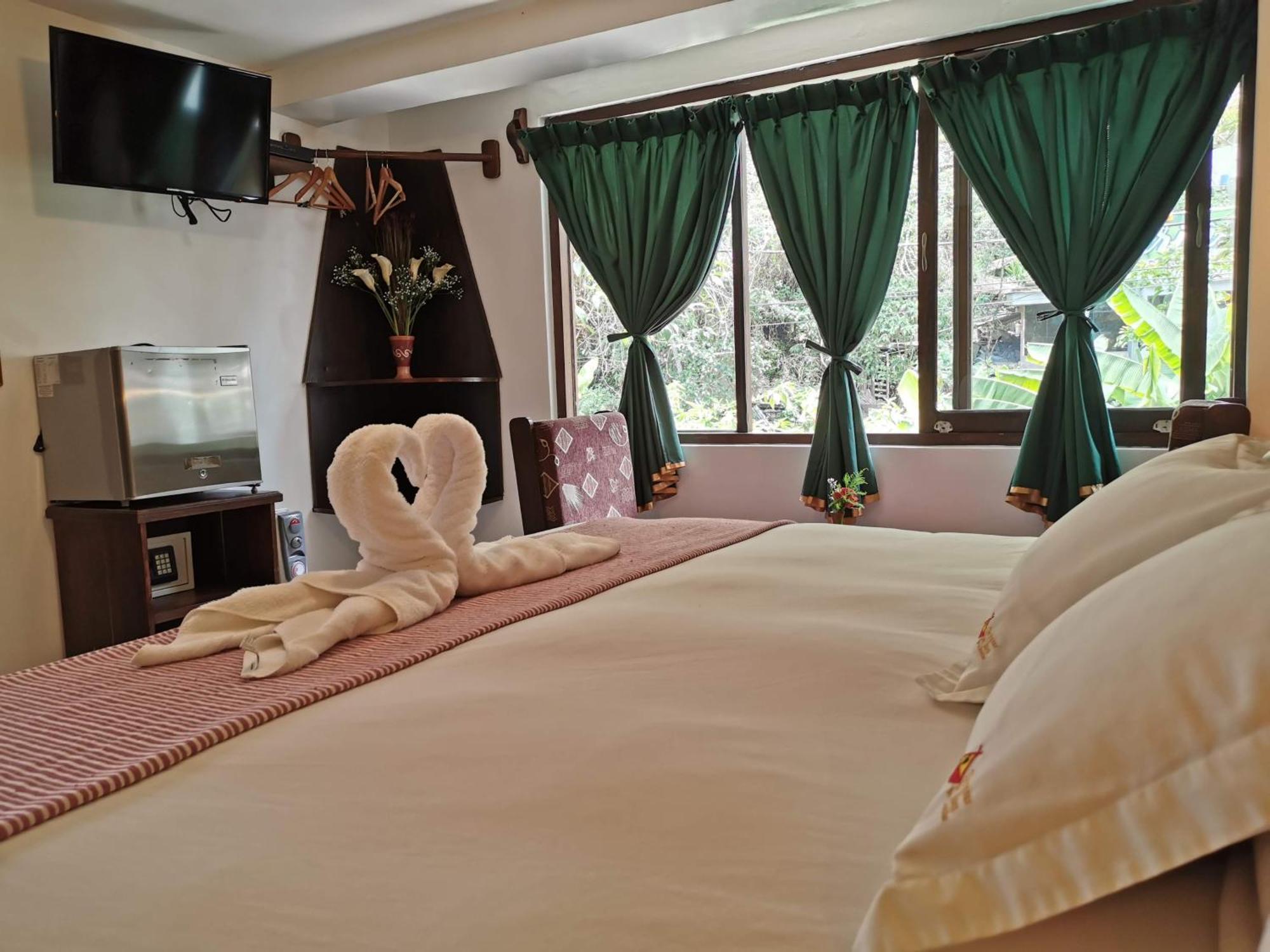 מאצ'ופיצ'ו Terrazas Del Inca Bed And Breakfast Aguas Calientes מראה חיצוני תמונה